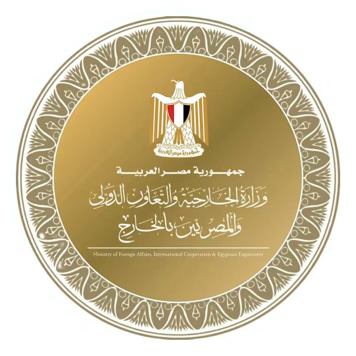 استخراج وتجديد بطاقة الرقم القومي للمصريين بالخارج 