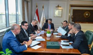 وزير التموين
